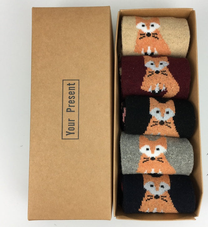 Foxes sock gift box with five pairs of fox pattern knit socks