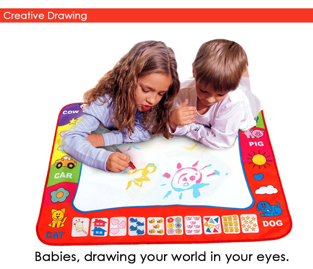 Kids coloring with water pens on the large doodle mat