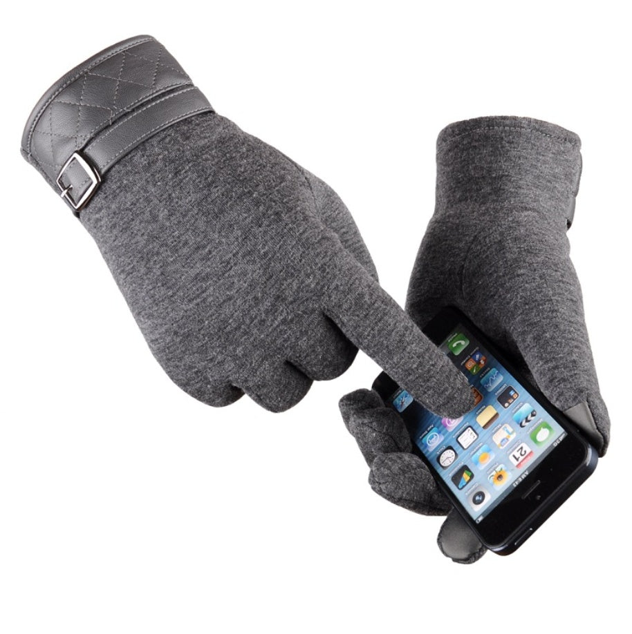 Touchscreen Winter Gloves — gray gloves using a smartphone touchscreen