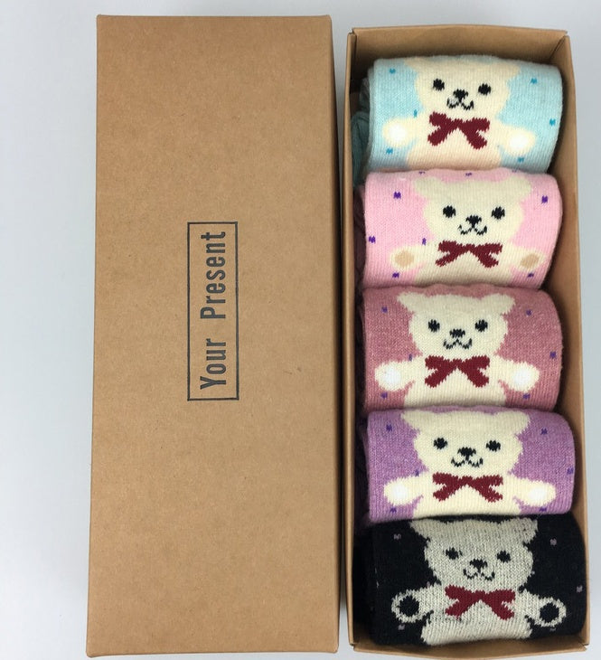 Bears sock gift box with five pairs of teddy bear pattern knit socks