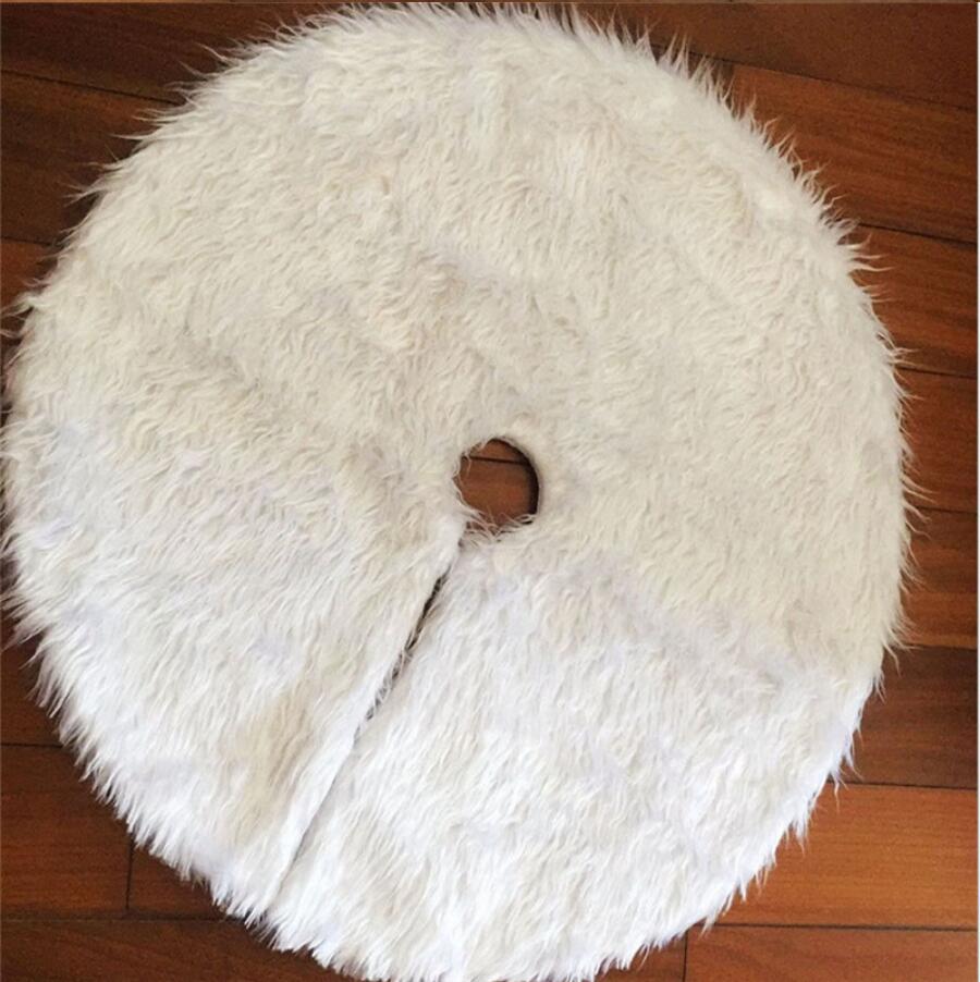 Plush Christmas Tree Skirt — full round skirt laid flat