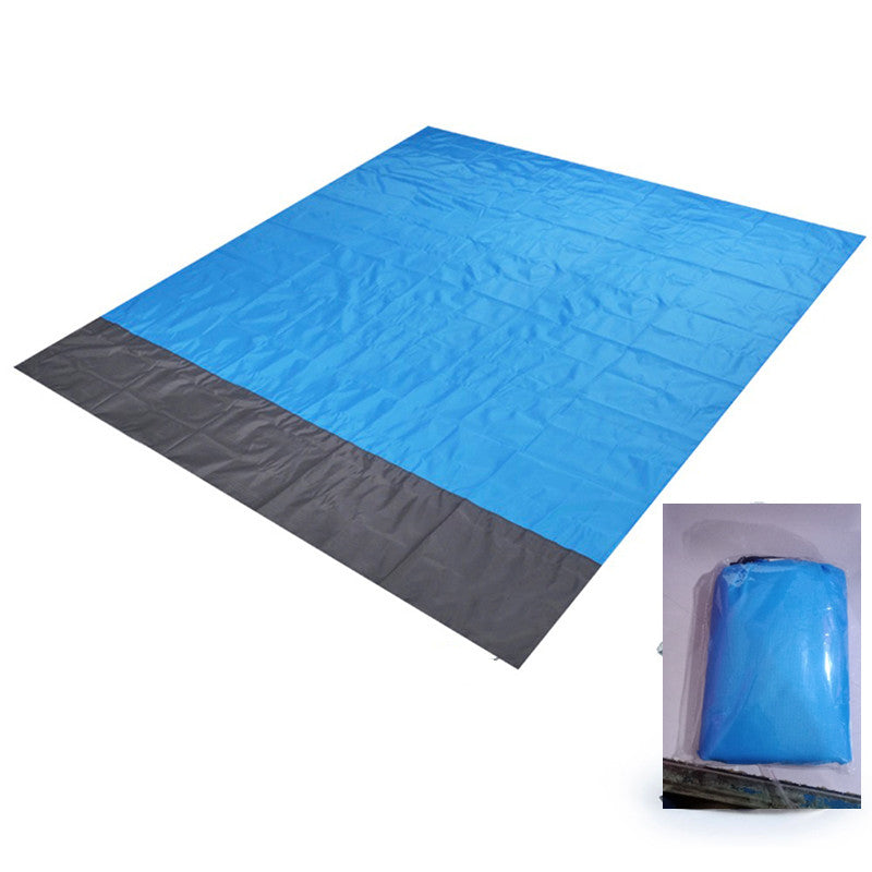 Blue pocket picnic blanket with matching carry pouch