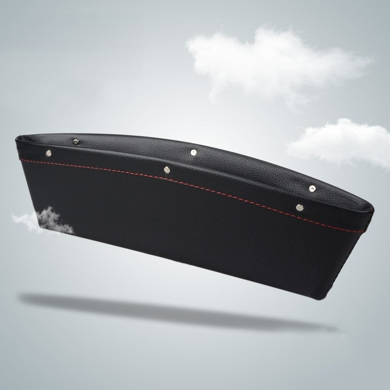 Seat gap organizer in black