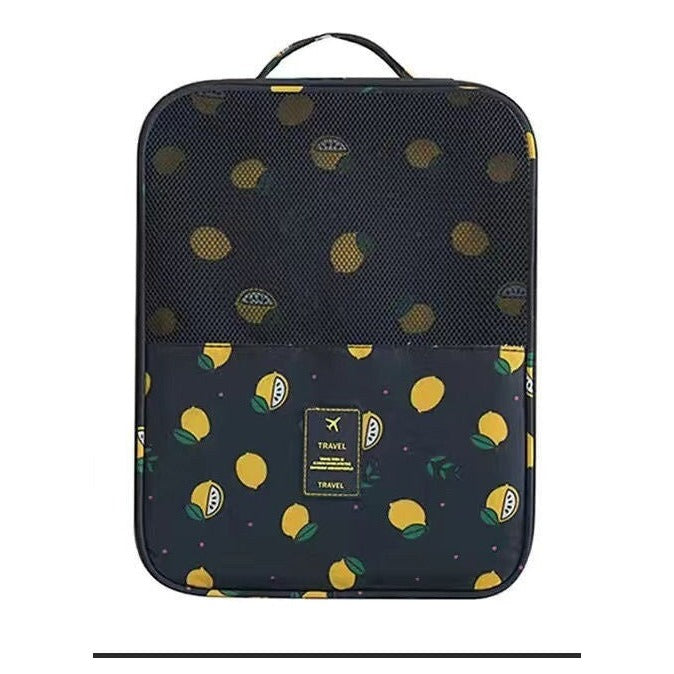 Travel shoe bag in black lemon print